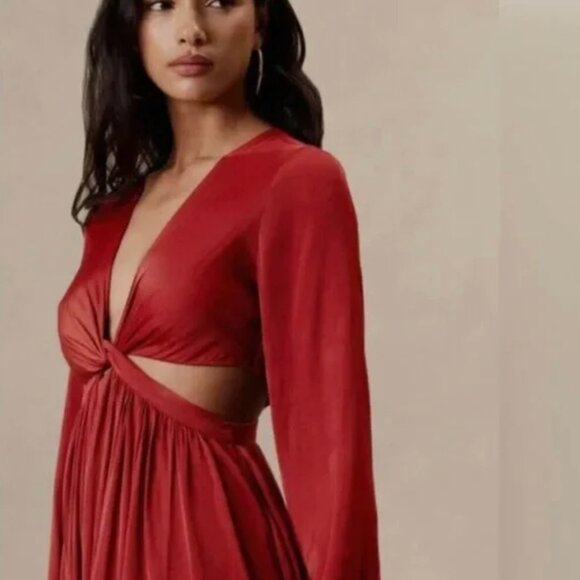 Banana Republic Long Sleeve Side Cut-Out Twist Front Midi Dress 2 - Picture 3 of 8